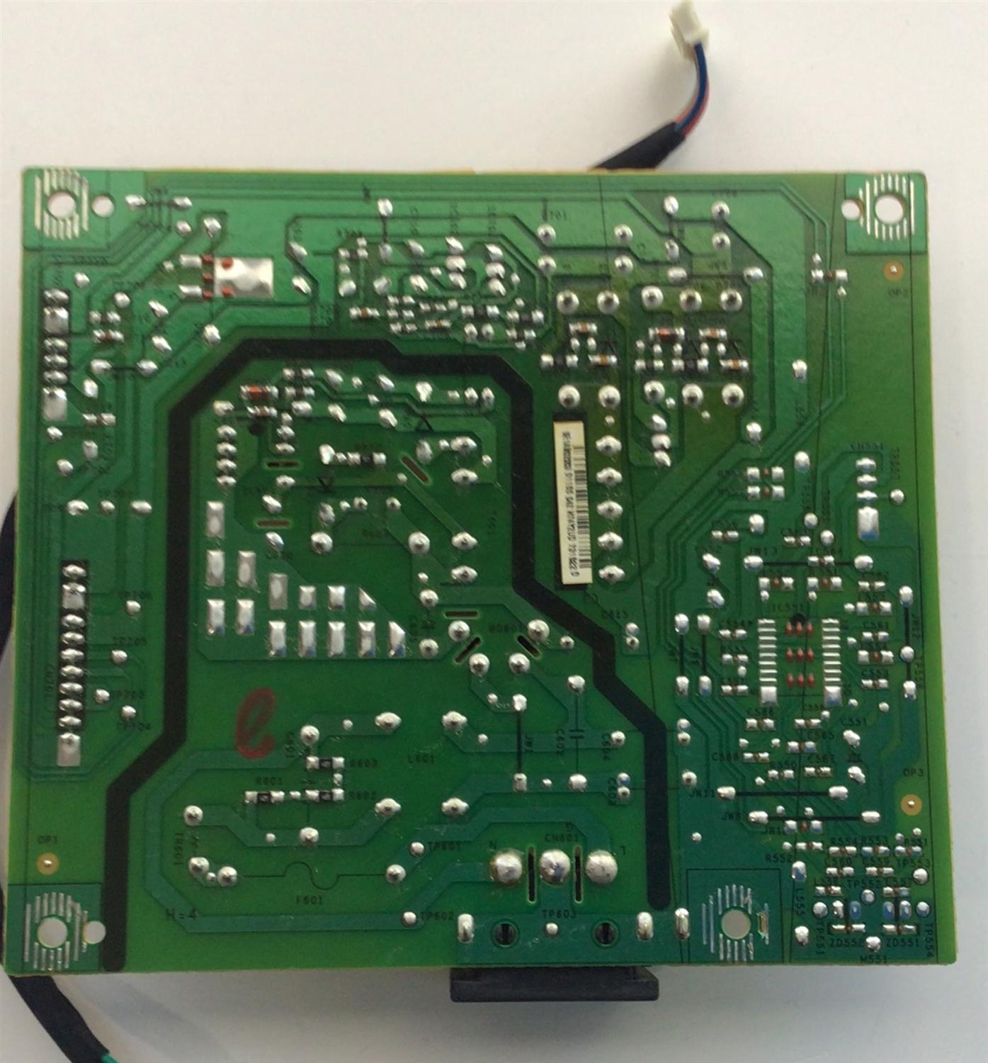 FUENTE PARA MONITOR ASUS / NUMERO DE PARTE 5E1AB02003 / 4H.12L02.A01 / MODELO VE228H - Imagen 3